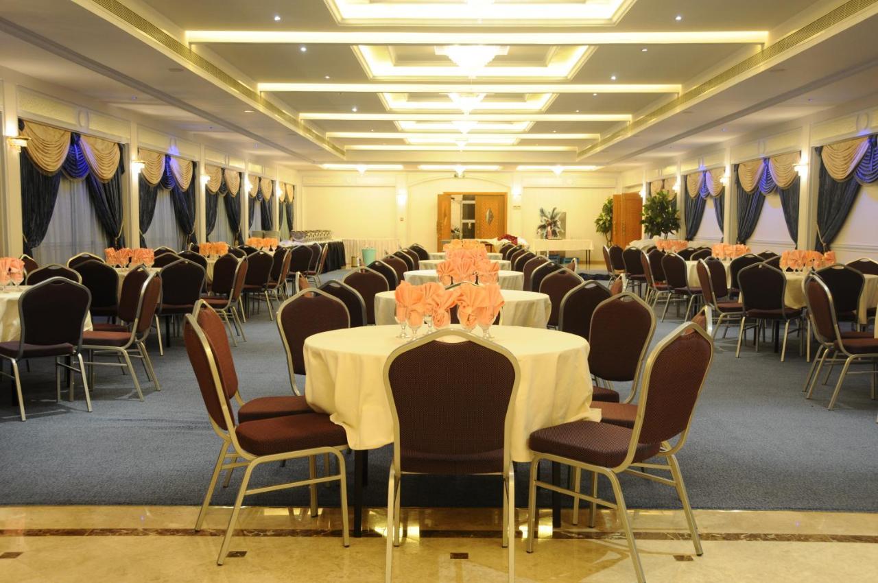 Johny International Hotel Маскат Екстериор снимка